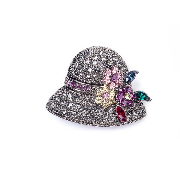 Брошь Moon Paris, Nord, шляпа с цветами, в обрамлении кристаллов, MoS-22.03-029 (серебристый)
